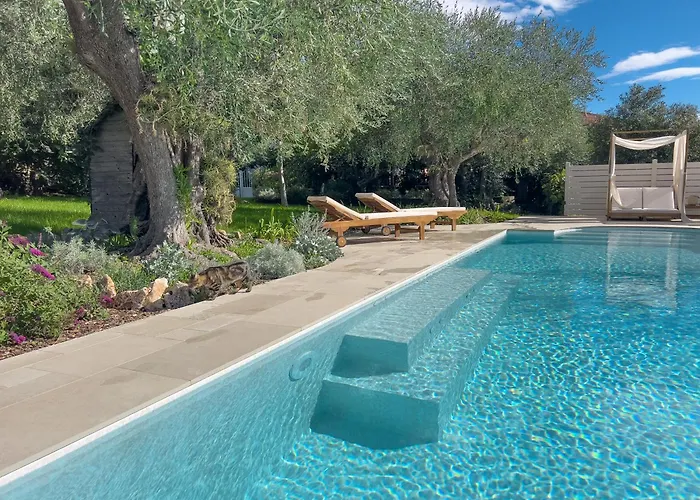 فيلة La Rodina دْيانو مارينا